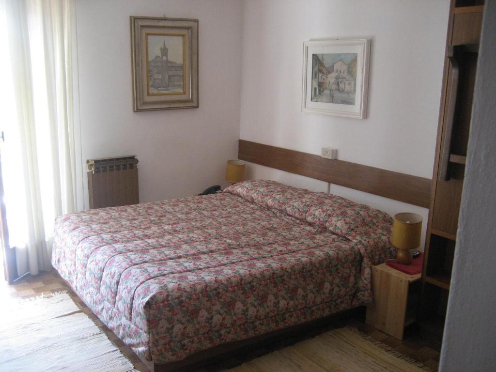 Albergo Castello Da Bonino シャンポルシェ 部屋 写真