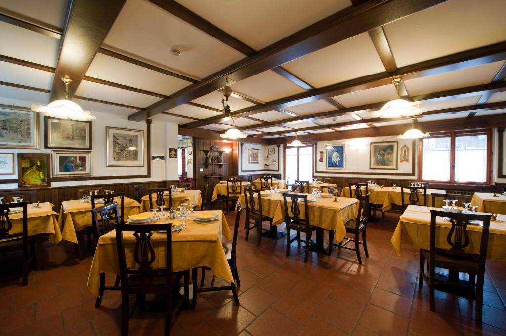 Albergo Castello Da Bonino シャンポルシェ 部屋 写真